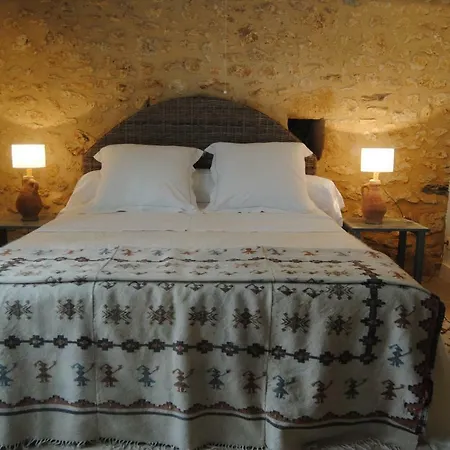 La Charmeraie Bed & Breakfast 3*